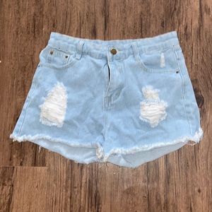 Jean shorts✨